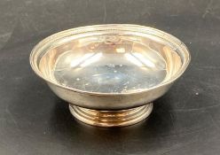 A small silver bowl,11.5cm Diameter, hallmarked for Birmingham (Approximate Total weight 60g)