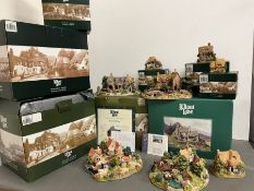 Eight Lilliput Lane cottages and buildings.