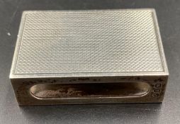 A silver matchbox holder, hallmarked for London 1965. 44mm long