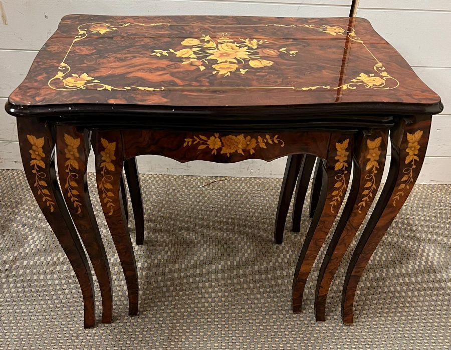 A nest of three inlaid satin wood tables - Image 3 of 4