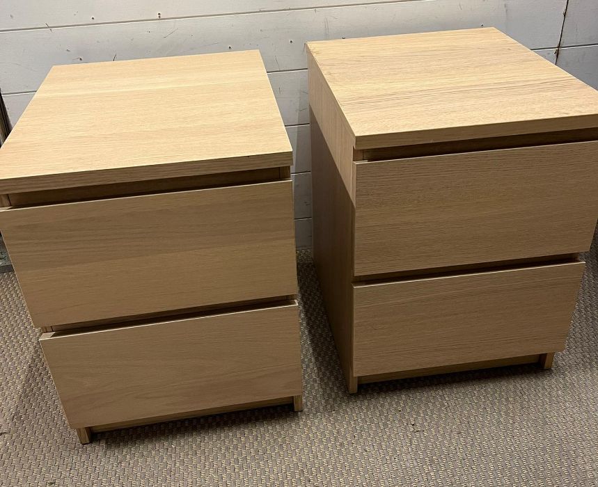 A pair of modern bedside tables 41cm x 48cm x 55cm - Image 2 of 4