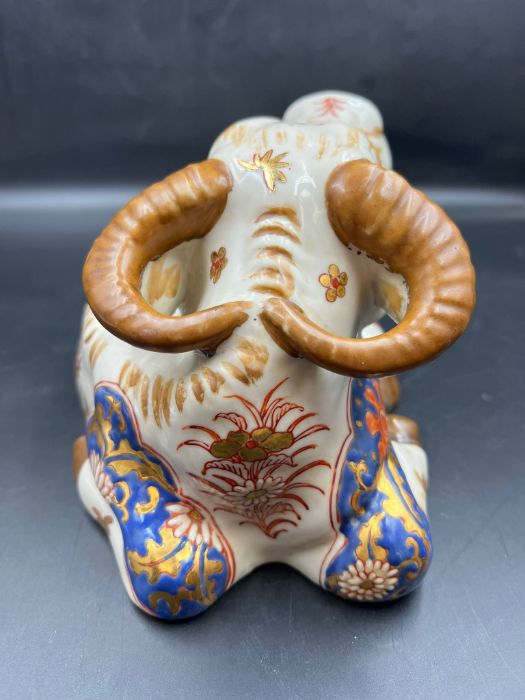 A decorative cow with makers stamp to base - Image 3 of 6