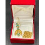 A Persian gold pendant and a single earring with turquoise stones (Approximate Total Weight 5.7g)