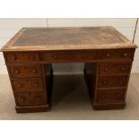 A Victorian pedestal desk (H78cm W121cm D77cm)