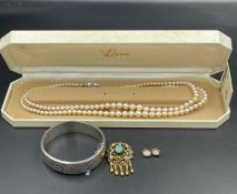 A selection of quality jewellery including opal earrings, silver bangle, pearl necklace etc.