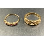 Two 9ct gold rings (Approximate Total Weight 3.6g)