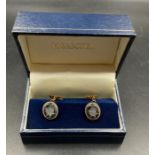 A pair of 9ct gold Gents cuff links, (Approximate total weight 4.5g)