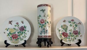 Famile Rose plates and vase on stand