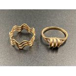 Two 9ct gold rings (Approximate Total Weight 3.8g)