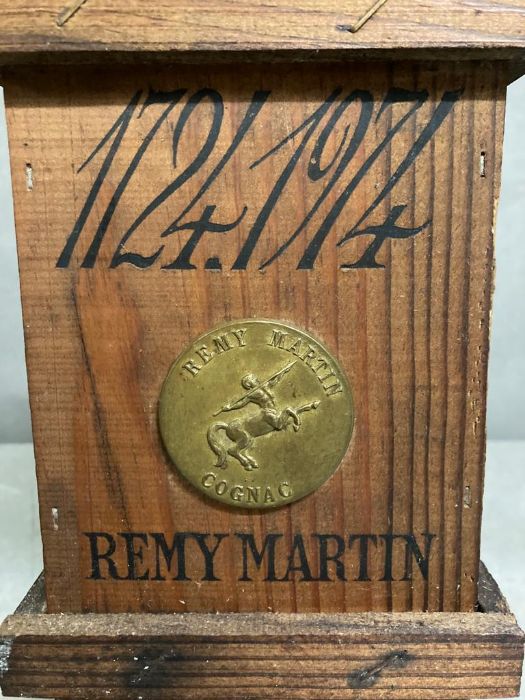 Remy Martin 250th Anniversary (1724-1974) A special limited edition from Rémy Martin celebrating the - Image 3 of 3