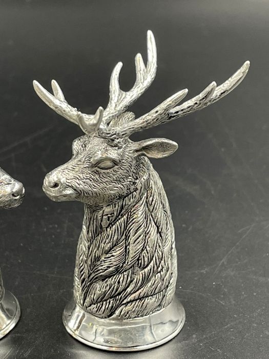 An 800 mark silver salt and pepper in the form of a stag and a deer. - Image 3 of 3