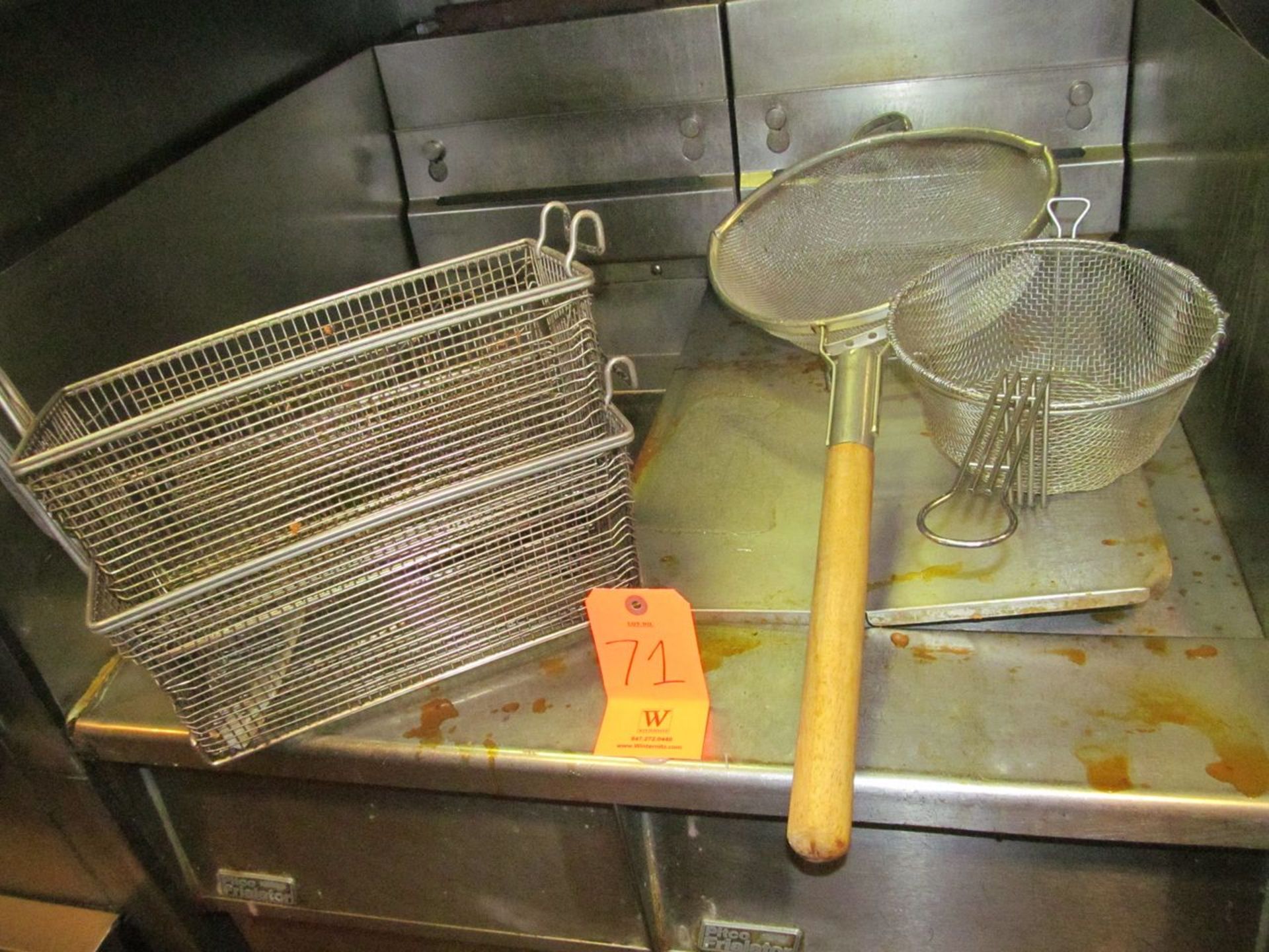 Pitco Frialator 2-Station Deep Fryer; with Related Baskets (Kitchen) - Image 2 of 2