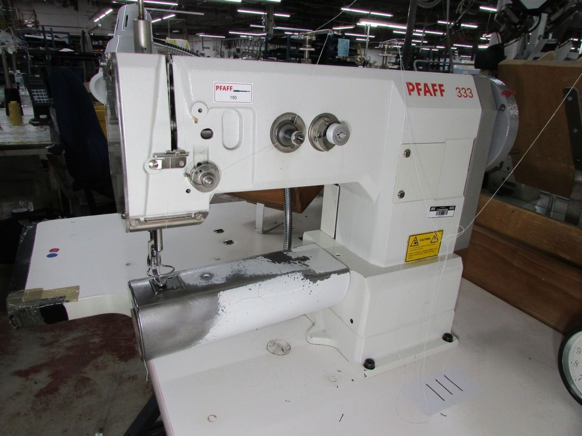 Pfaff Model 333G-712/02-6 (S/N: 2570829) Single Needle Lockstitch Cylinder Bed Sewing Machine, Pfaff - Image 3 of 10