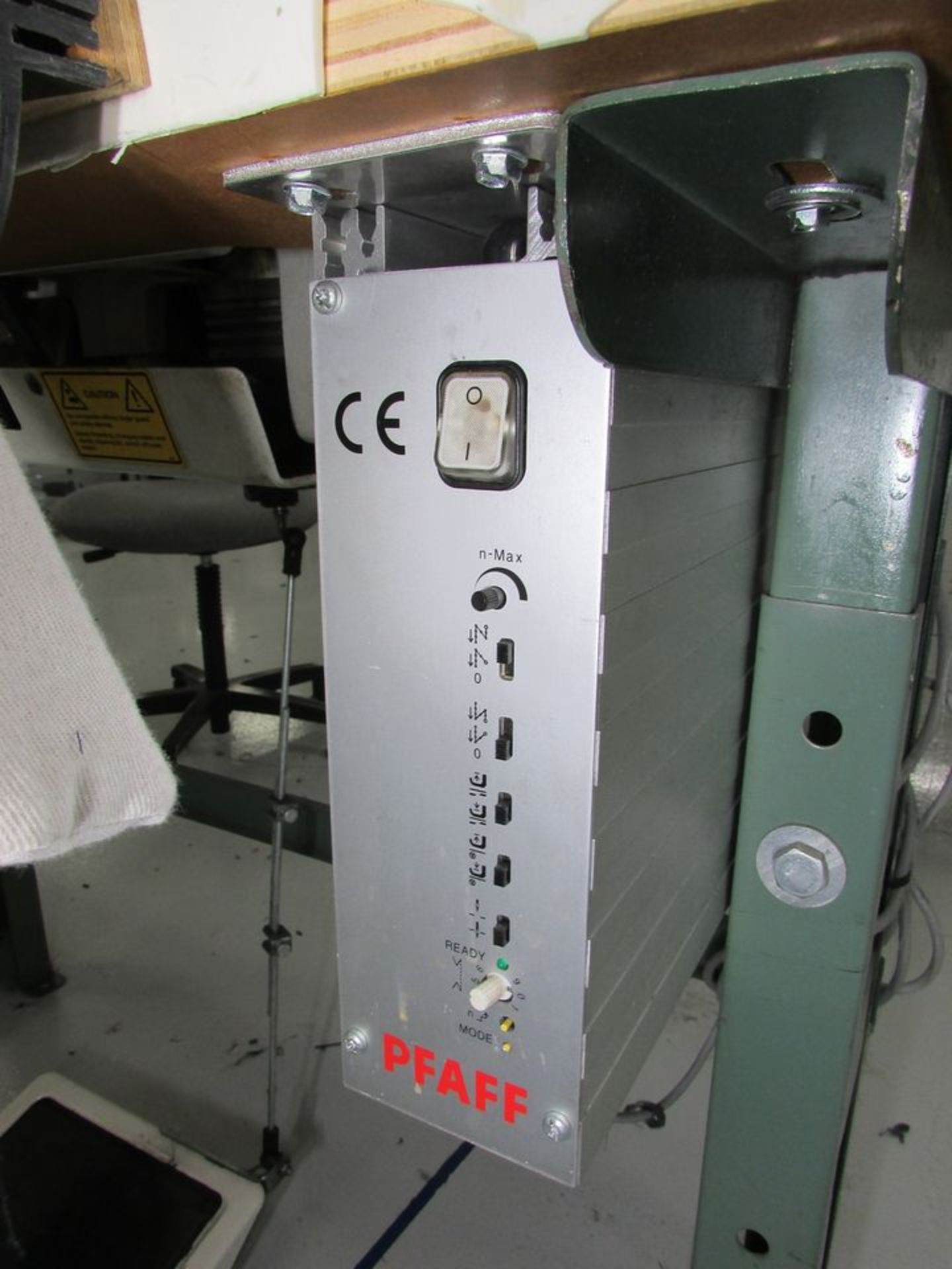 Pfaff Model 1053-8/31-900/24 (S/N: 3-117039) Single Needle Lockstitch Sewing Machine, Back Tack, - Image 7 of 10