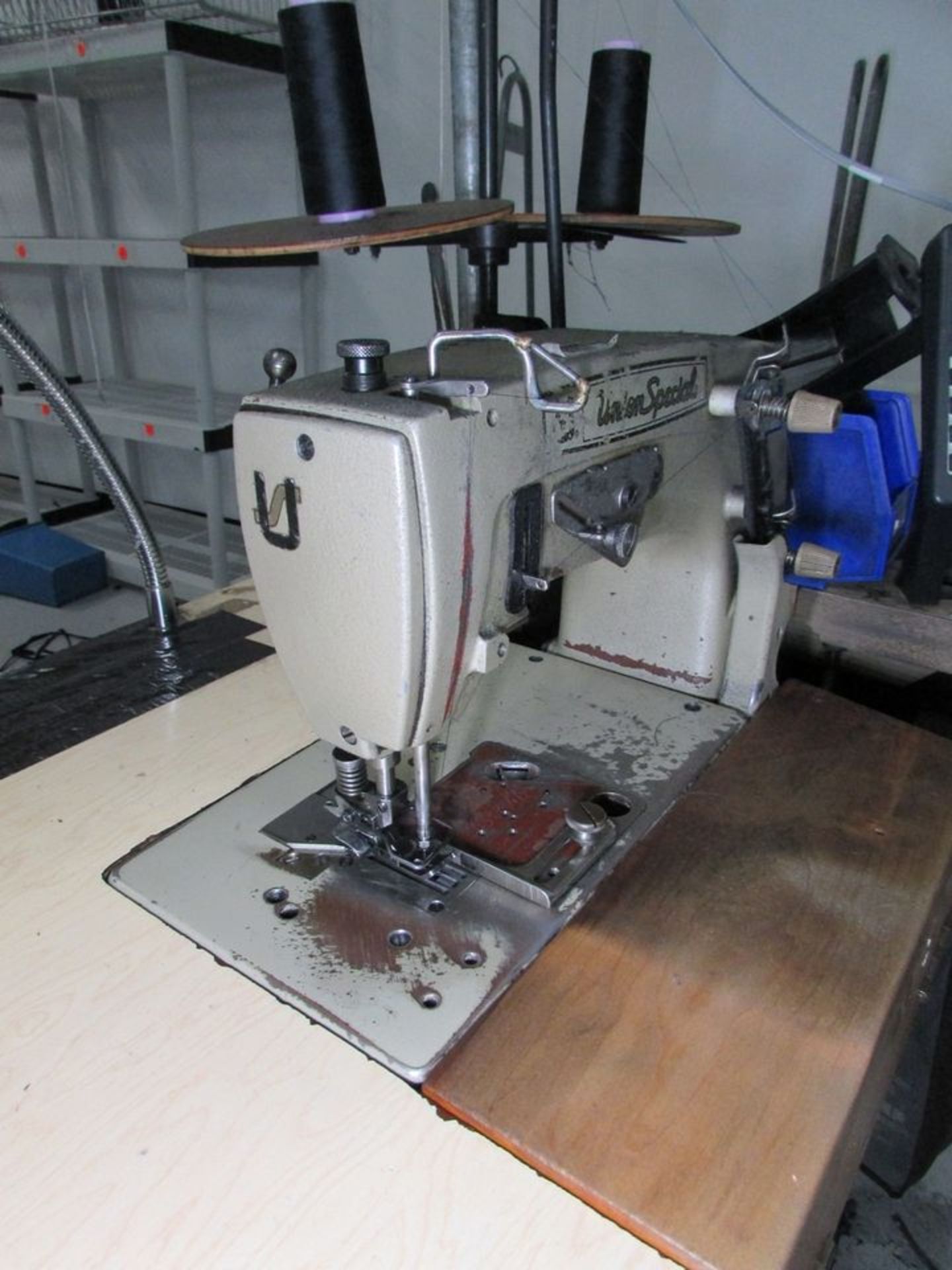 Union Special Model 56300 VZ Single Needle Chainstitch Sewing Machine and Table - Image 4 of 9