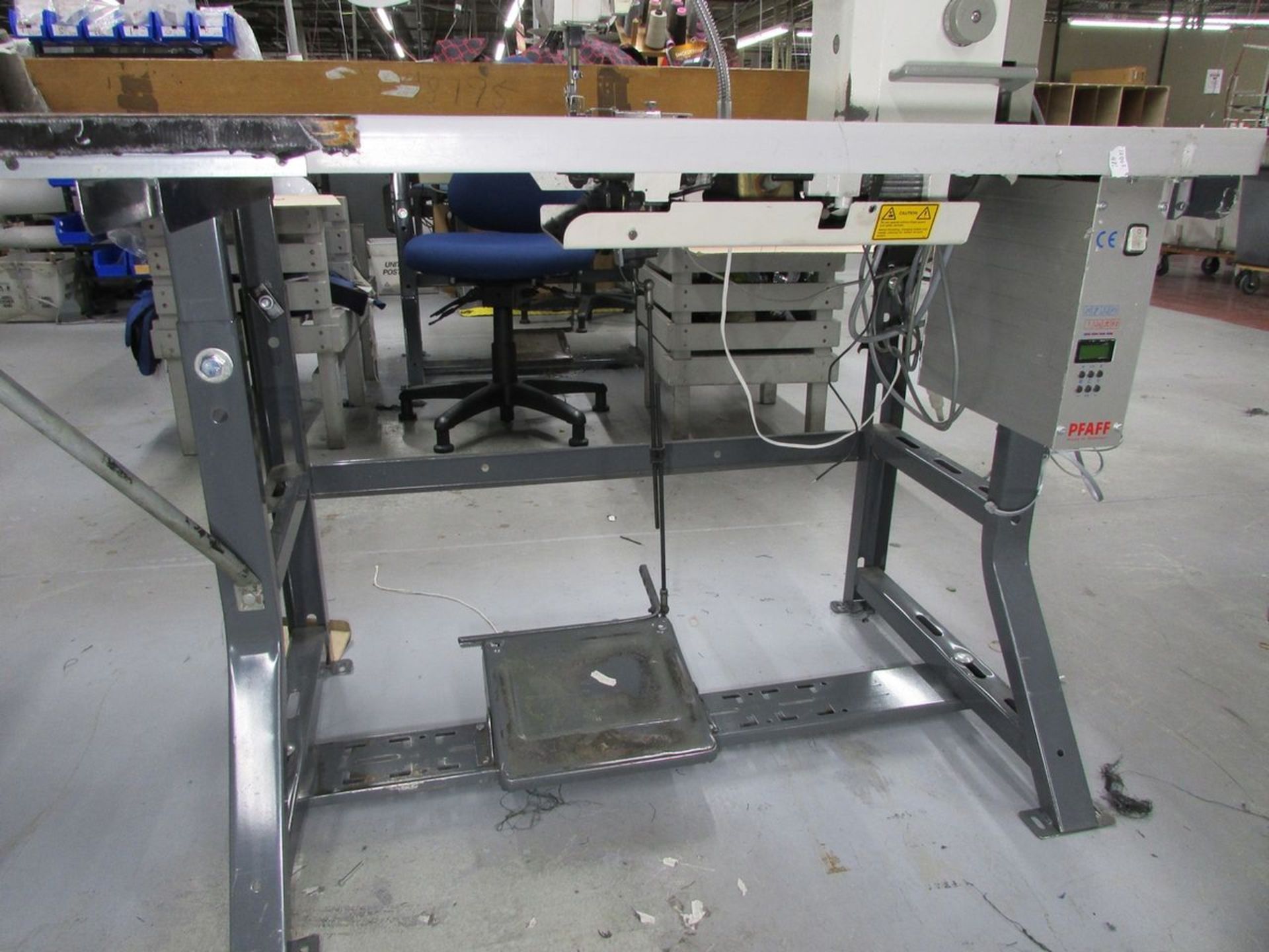 Pfaff Model 1053-8/31-900/24 (S/N: 3-116969) Single Needle Lockstitch Sewing Machine, Trimmer, - Image 7 of 10