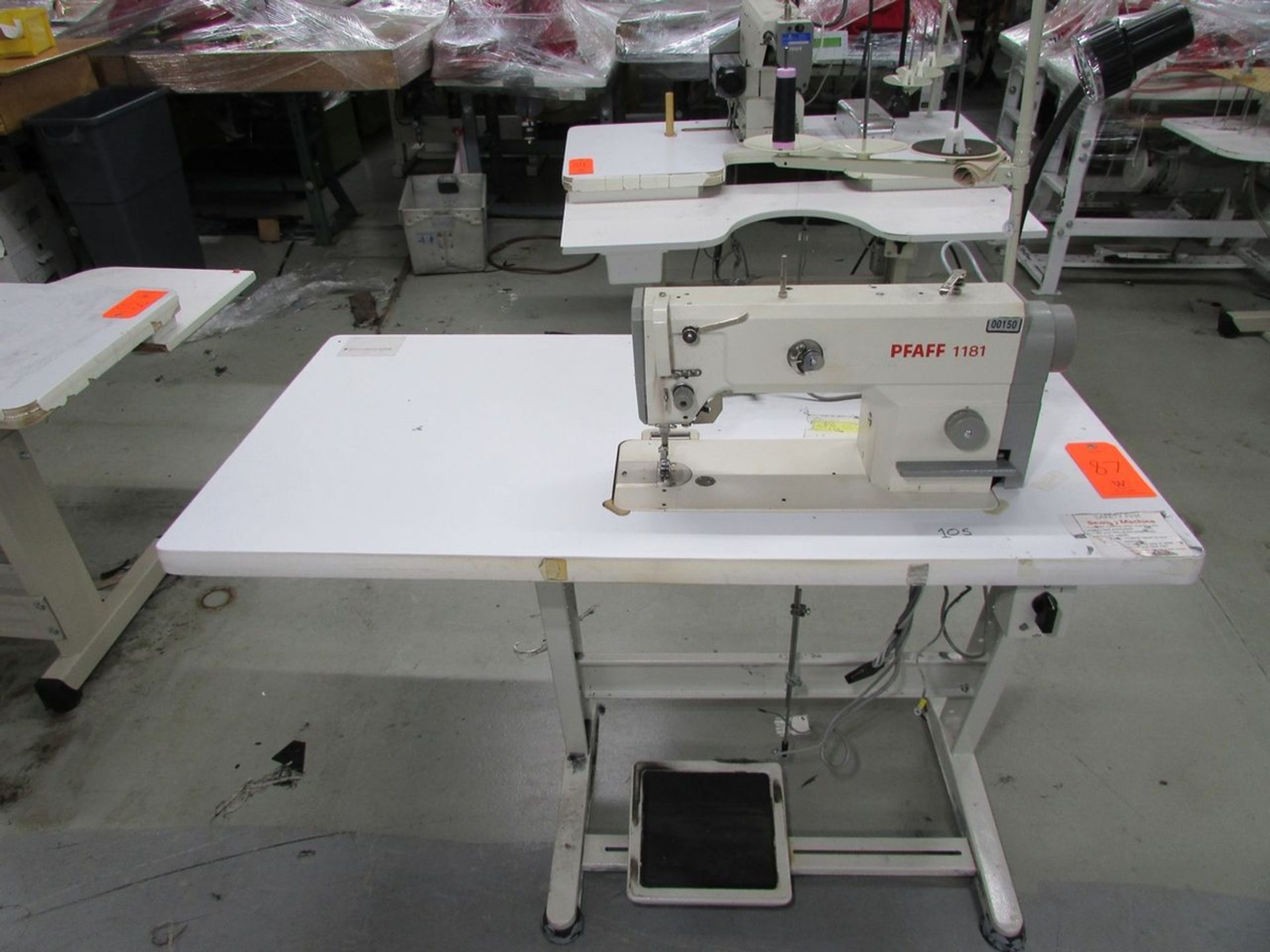 Pfaff Model 1181-8/11-900/24 (S/N: 6042302) Single Needle Lockstitch Sewing Machine, Back Tack,