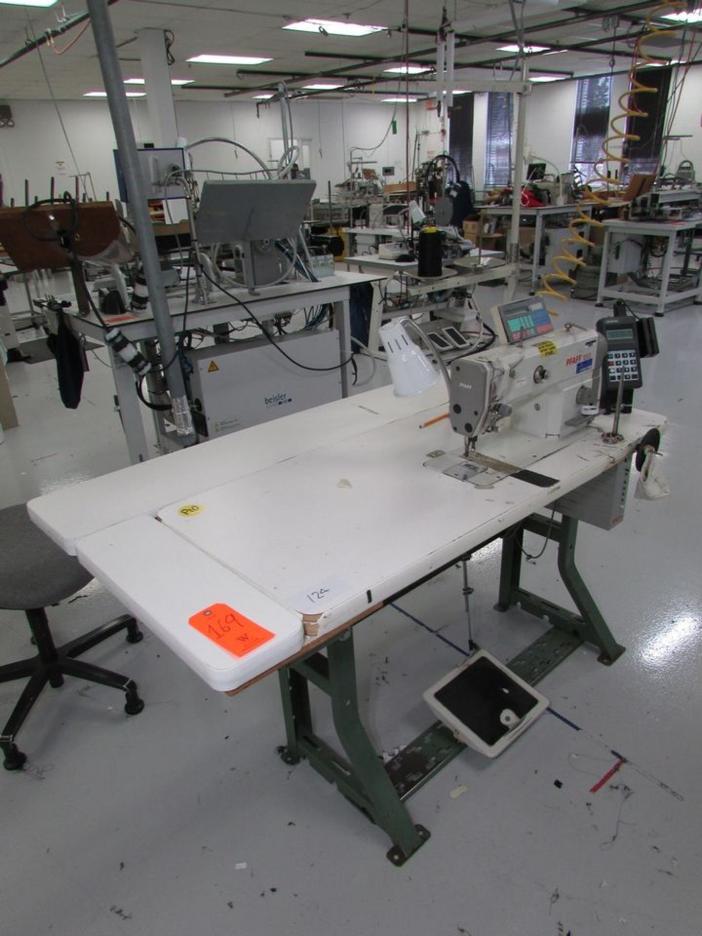 Pfaff Model 1053-8/31-900/24 (S/N: 3-117039) Single Needle Lockstitch Sewing Machine, Back Tack,