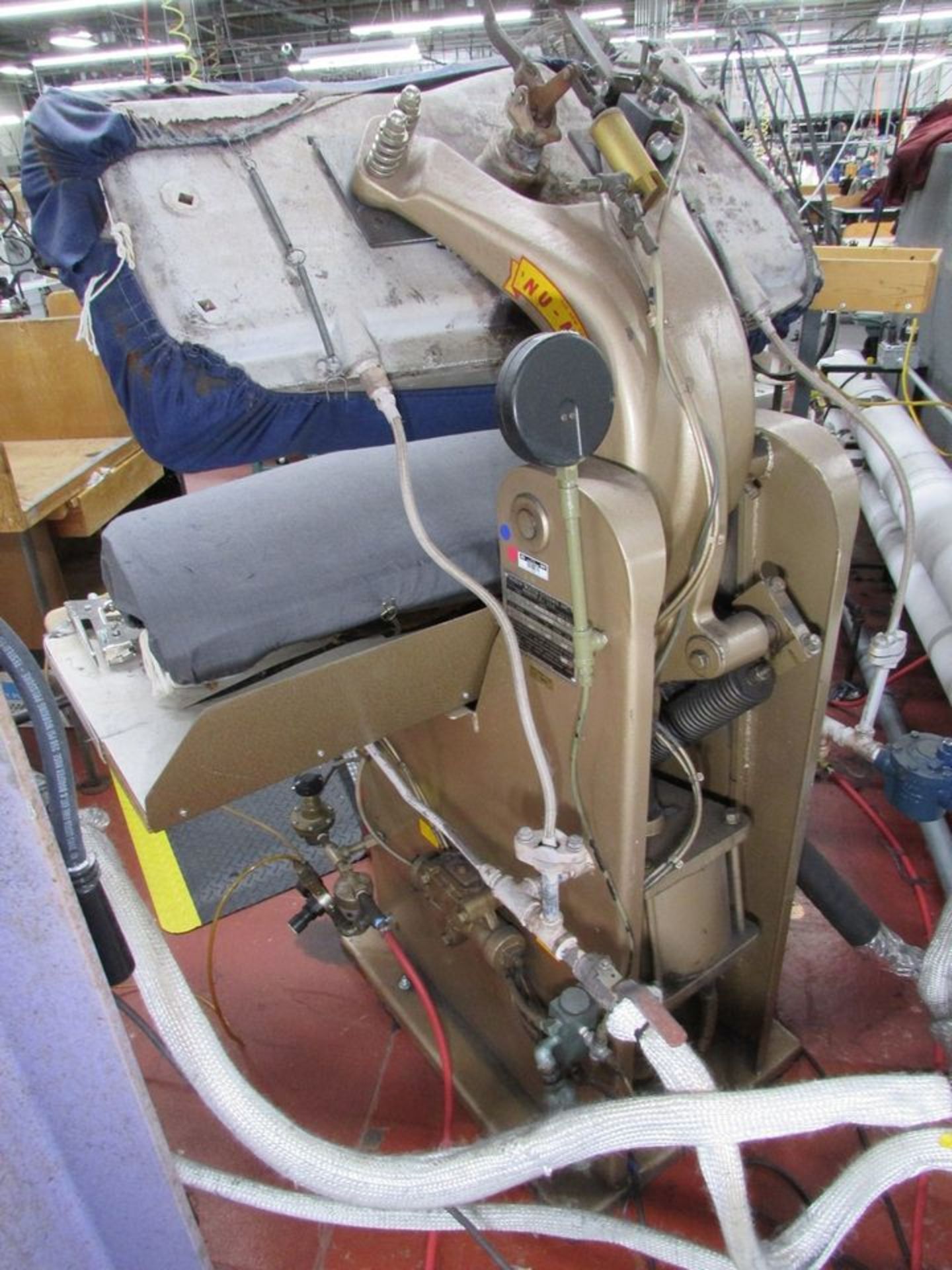 Rheem New York Model AC-53-R (S/N: 108766) Front Under Press with Bridle Tape Feeder, Iron and - Image 5 of 7