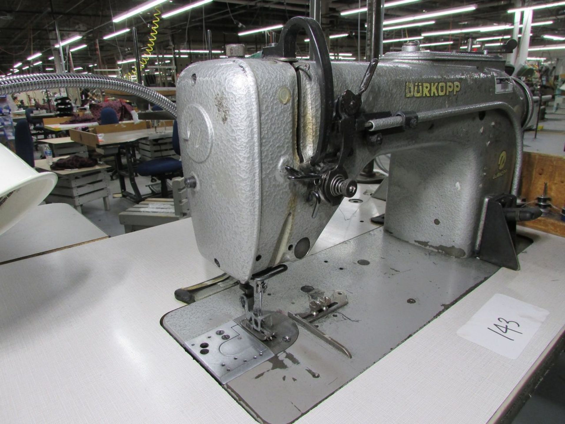 Durkopp Model 212-115105 (S/N: 115105) Single Needle Lockstitch High-Speed Sewing Machine, Auto - Image 4 of 9