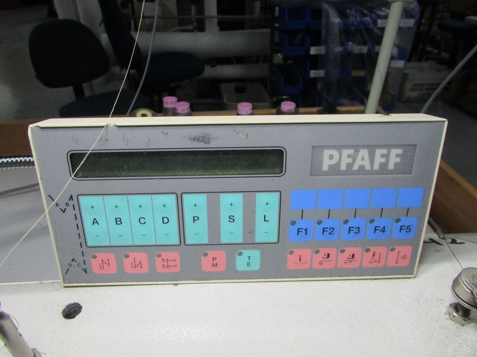 Pfaff Model 1053-8/31-900/24 (S/N: 3-117042) Single Needle Lockstitch Sewing Machine, Trimmer, - Image 6 of 10