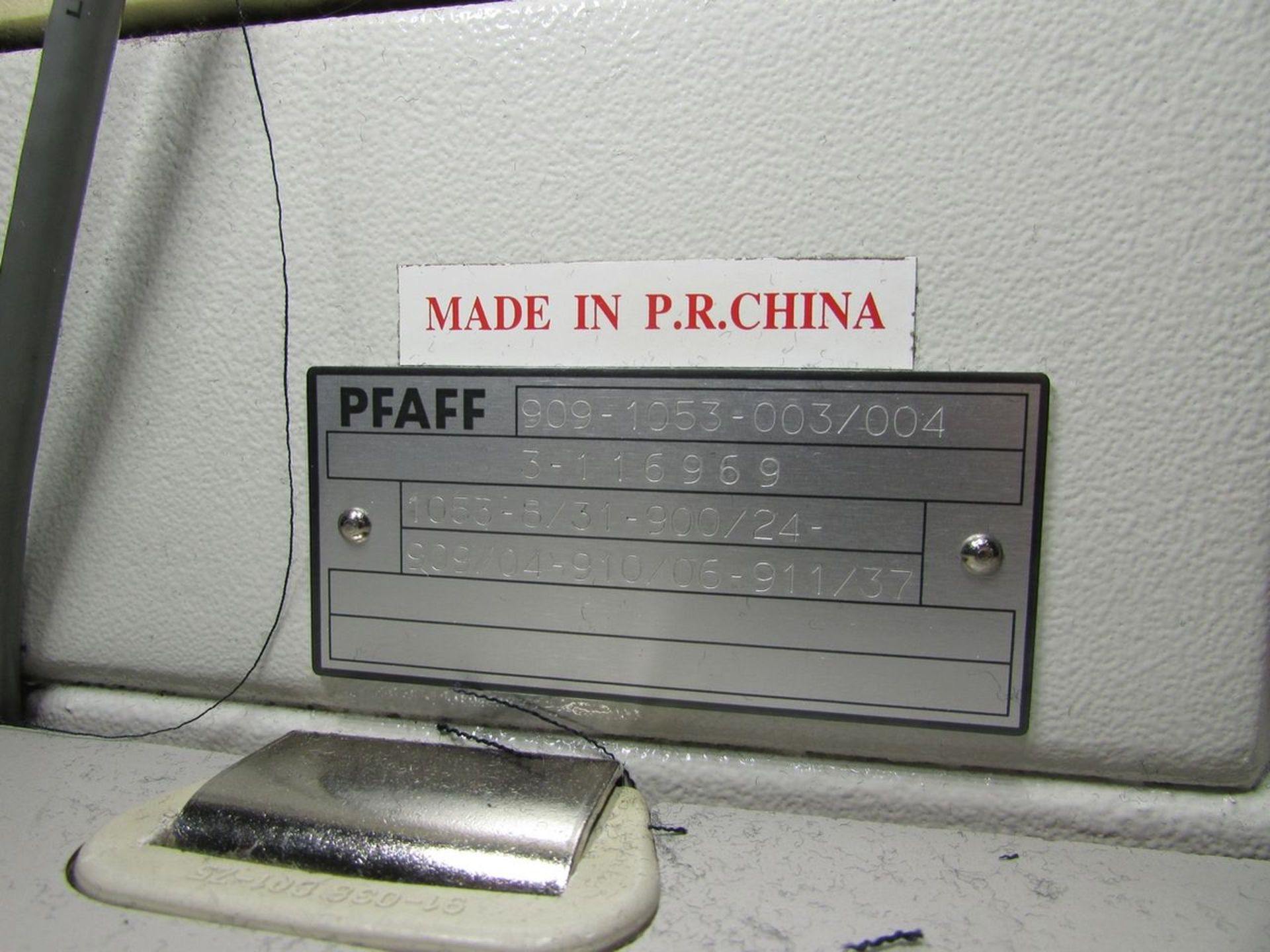 Pfaff Model 1053-8/31-900/24 (S/N: 3-116969) Single Needle Lockstitch Sewing Machine, Trimmer, - Image 10 of 10