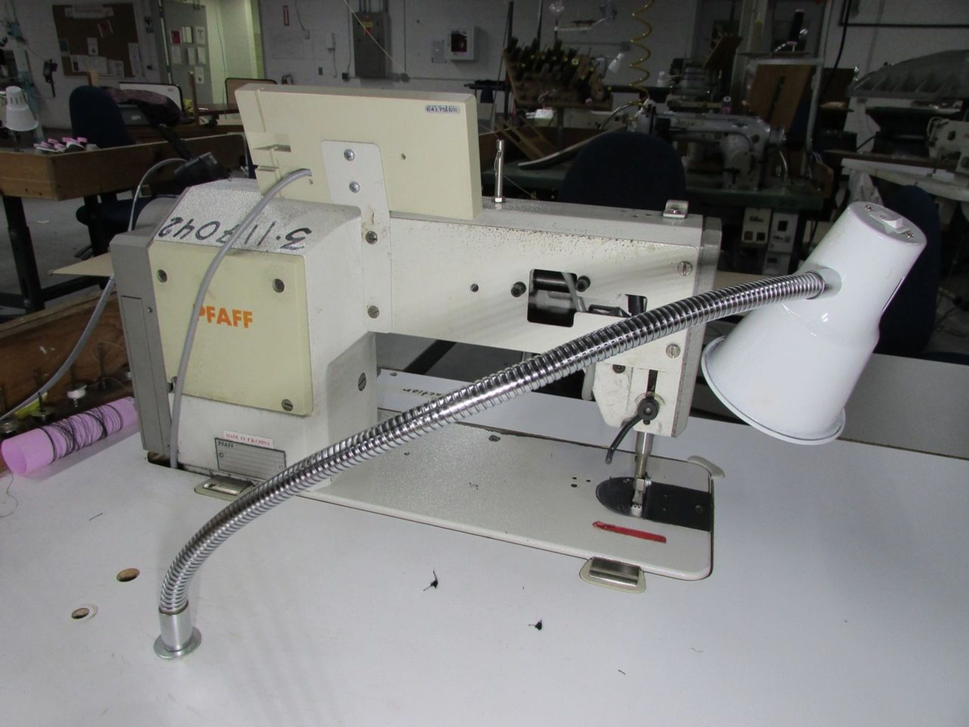 Pfaff Model 1053-8/31-900/24 (S/N: 3-117042) Single Needle Lockstitch Sewing Machine, Trimmer, - Image 9 of 10