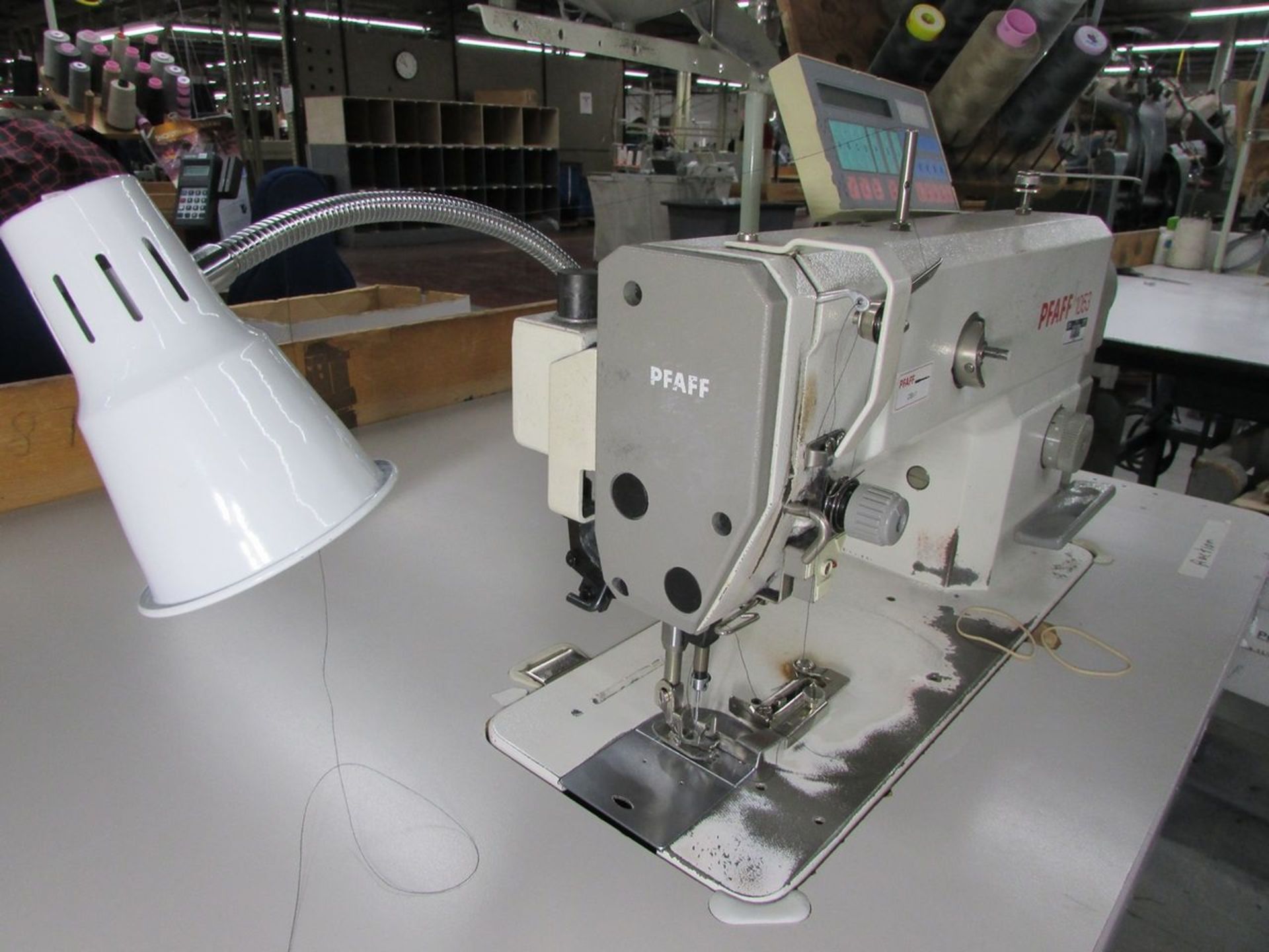 Pfaff Model 1053-8/31-900/24 (S/N: 3-116969) Single Needle Lockstitch Sewing Machine, Trimmer, - Image 4 of 10