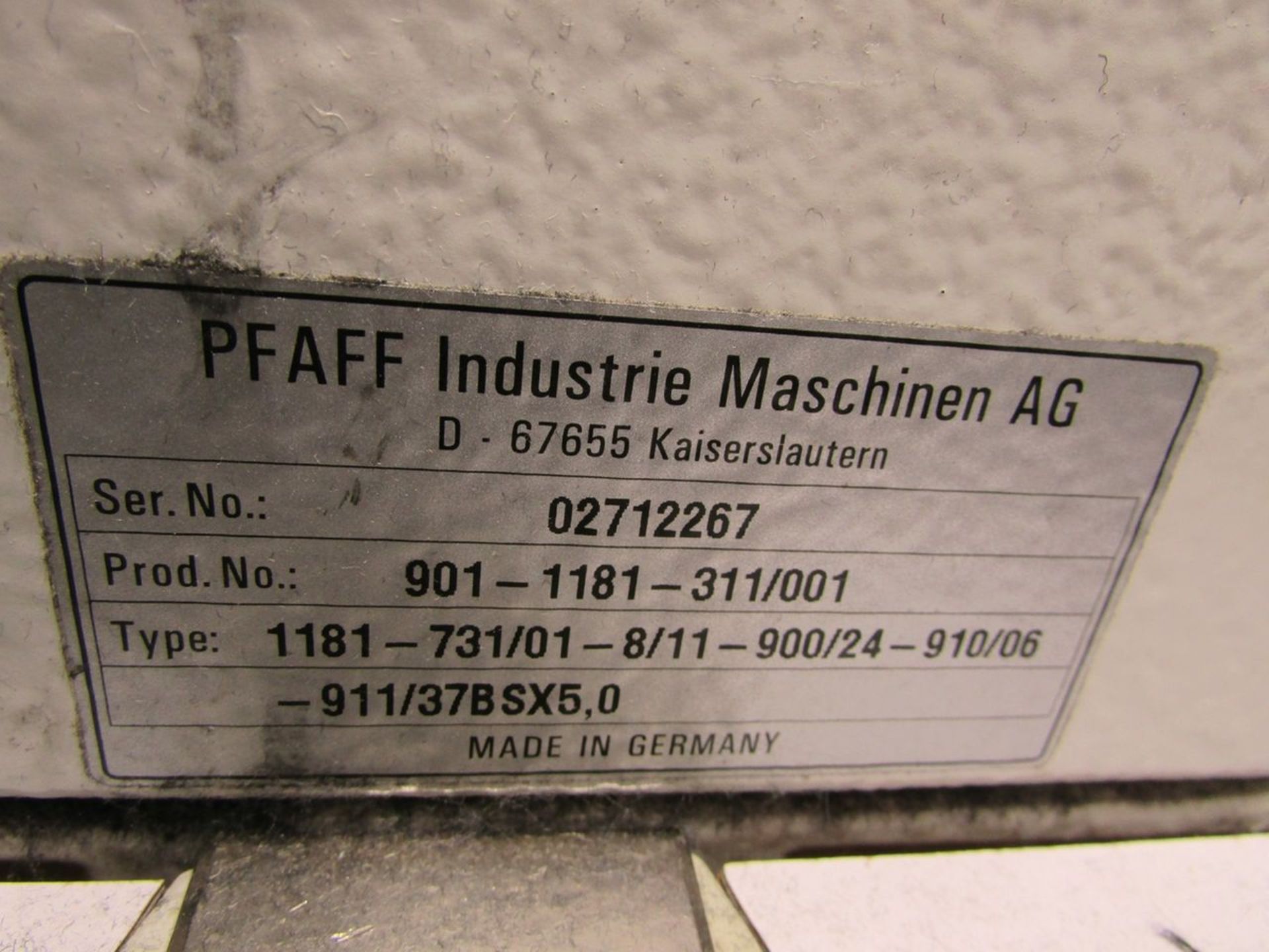 Pfaff Model 1181-321/001 (S/N: 2712267) Single Needle Lockstitch Close Sleeve Lining Sewing Machine, - Image 10 of 10