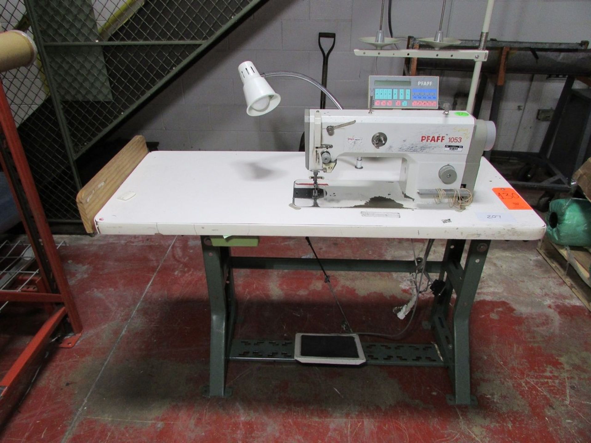Pfaff Model 1053-8/31-900/24 (S/N: 3-116924) Single Needle Lockstitch Sewing Machine, Pfaff Stitch