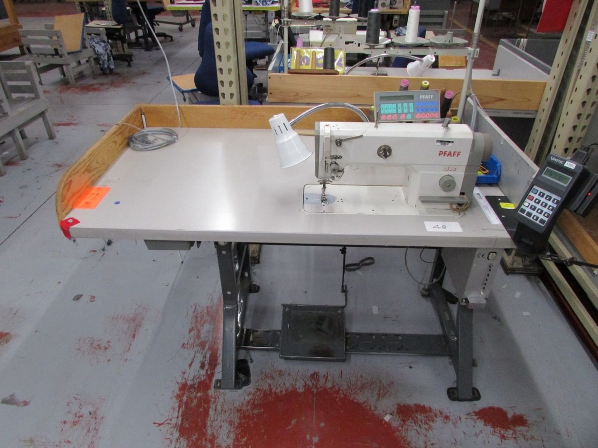 Pfaff Model 1053-8/31-900/24 (S/N: 3-110338) Single Needle Lockstitch Sewing Machine, Trimmer,