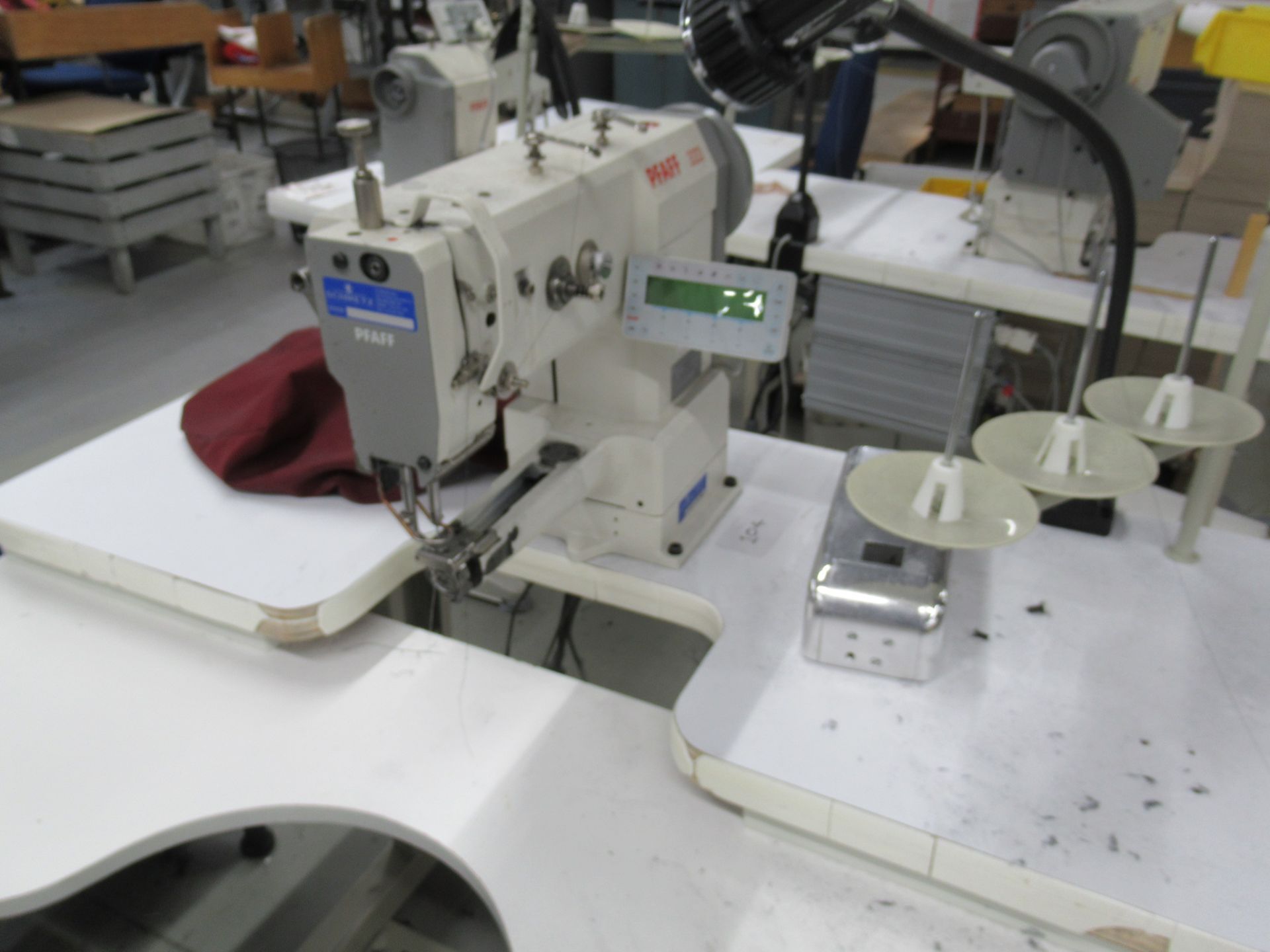 Pfaff Model 333-12/02-6/01 (S/N: 7204259) Single Needle Lockstitch Cylinder Bed Sewing Machine,