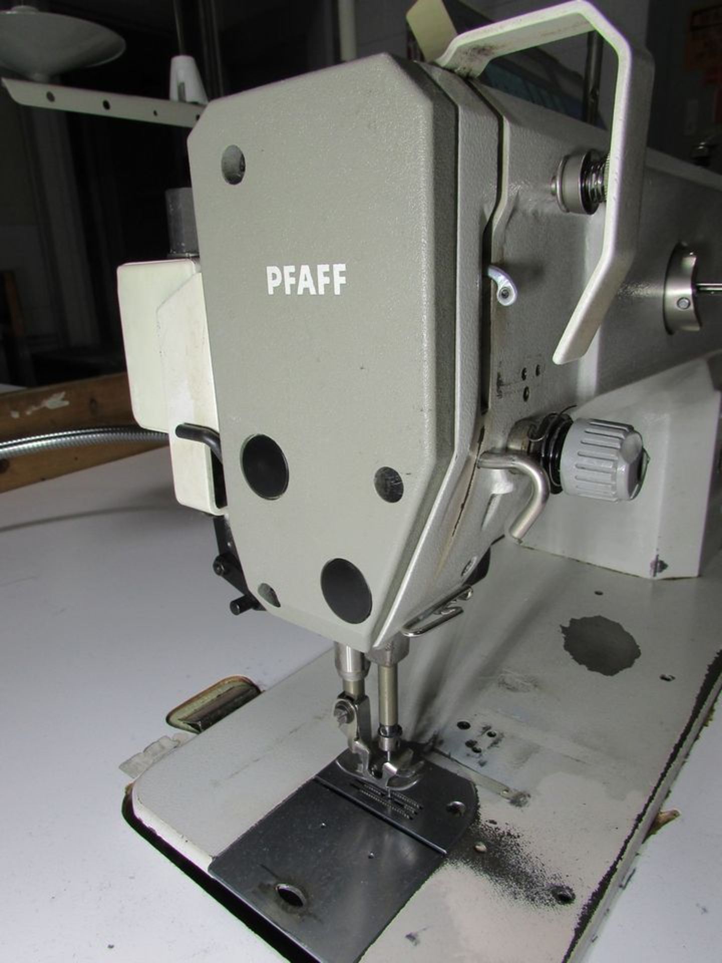 Pfaff Model 1053-8/31-900/24 Single Needle Lockstitch Sewing Machine, Back Tack, Pfaff Stitch - Image 5 of 9