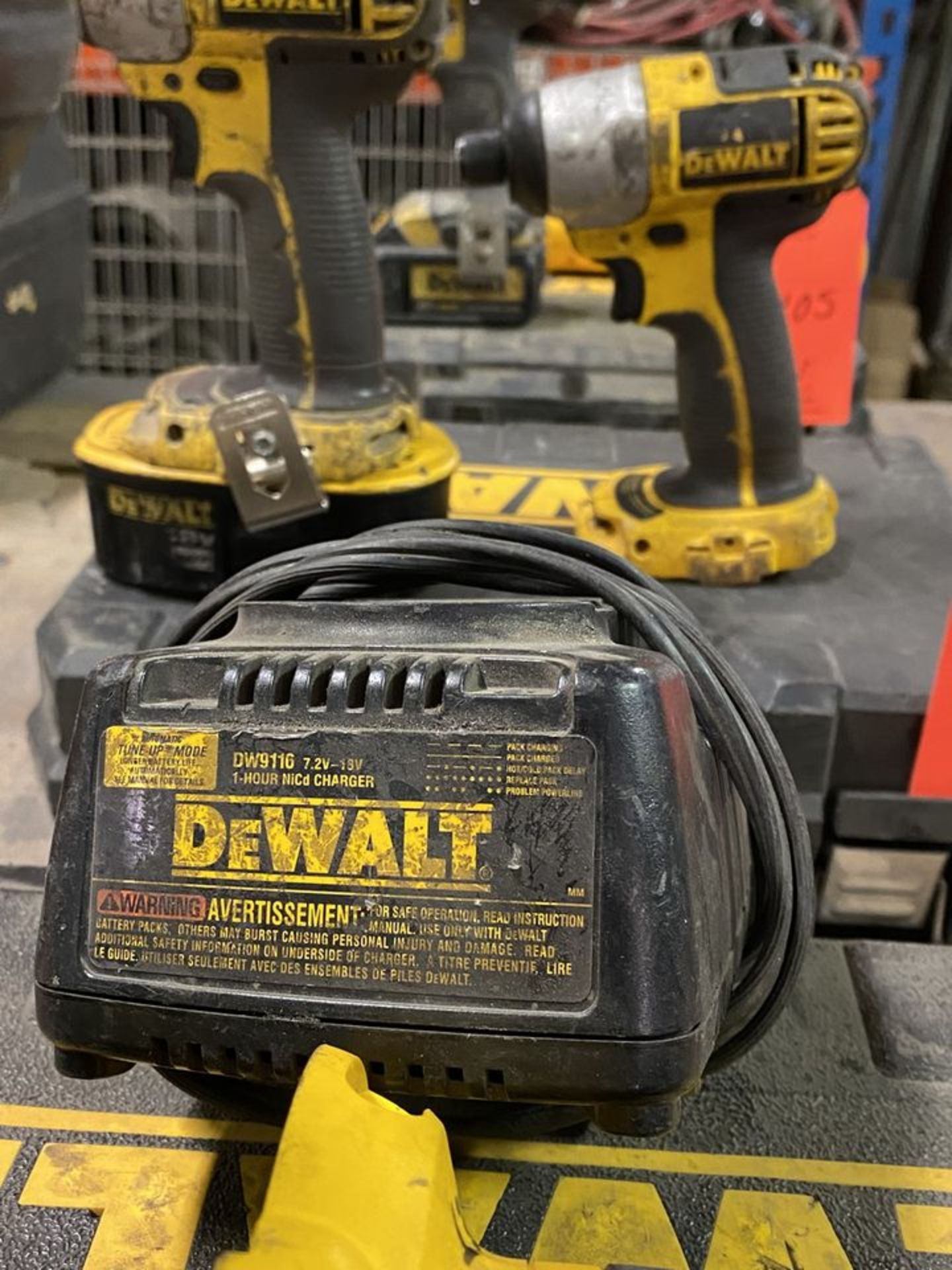 Lot - (1) DeWalt Model DC550 Cordless Cut Out Tool, 18-V; (1) DeWalt 1/2 in. Model DCD985 Cordless - Image 4 of 4