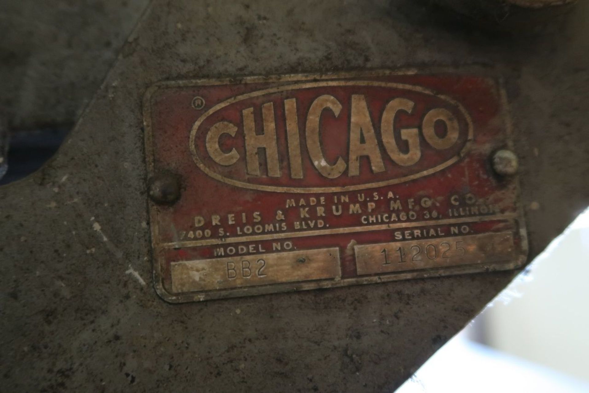 Chicago Dreis & Krump 24 in. Model BB2 Bench-Top Brake, S/N: 112025; Mounted to 34 in. x 22 in. - Image 4 of 5