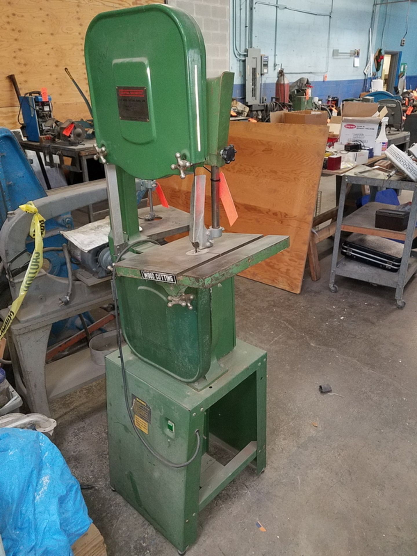 Central Machinery 14 in. Model 1502 Wood Cutting Band Saw, 120-Volt - Image 2 of 2