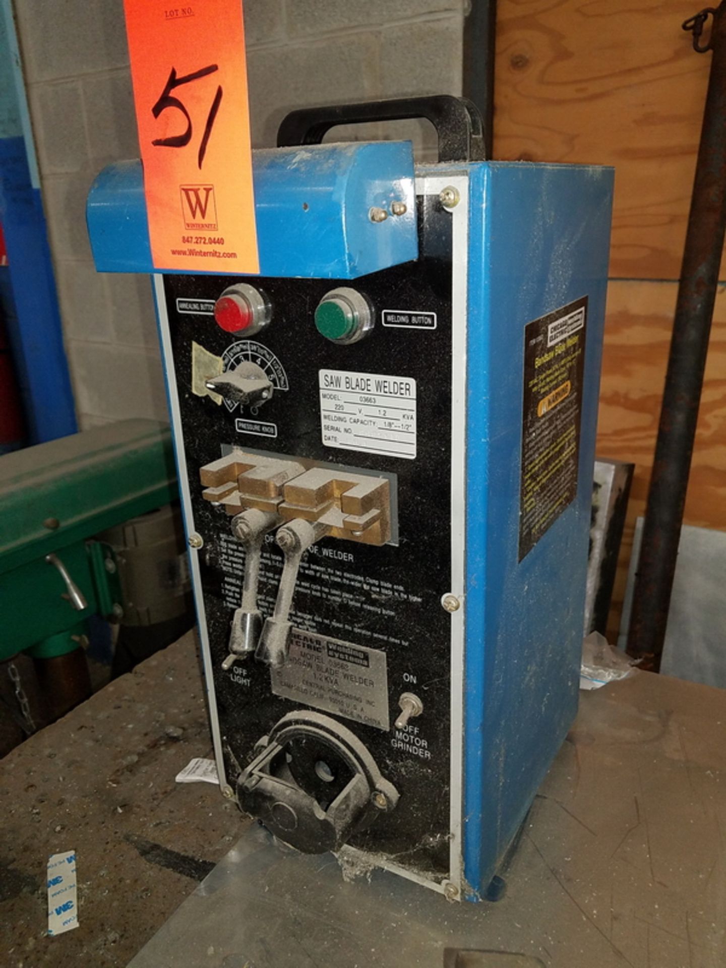 Chicago Electric Model 03663 Bandsaw Blade Welder, S/N: 0607115 (2006); 1.2 KVA, 1/8 in. to 1/2 - Image 2 of 2