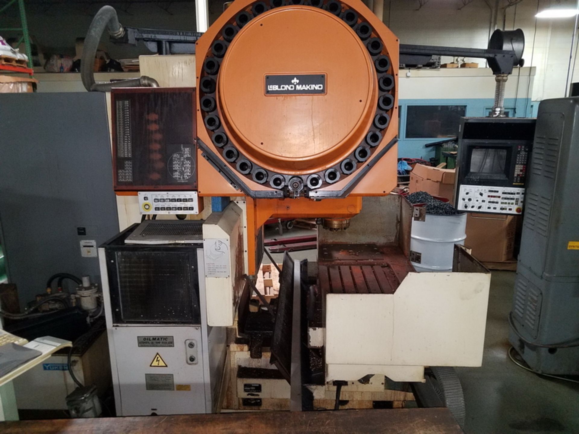 LeBlond Makino FNC74-A30 CNC Vertical Machining Center, S/N: A59-205 (1984); with 30-Position - Image 2 of 9