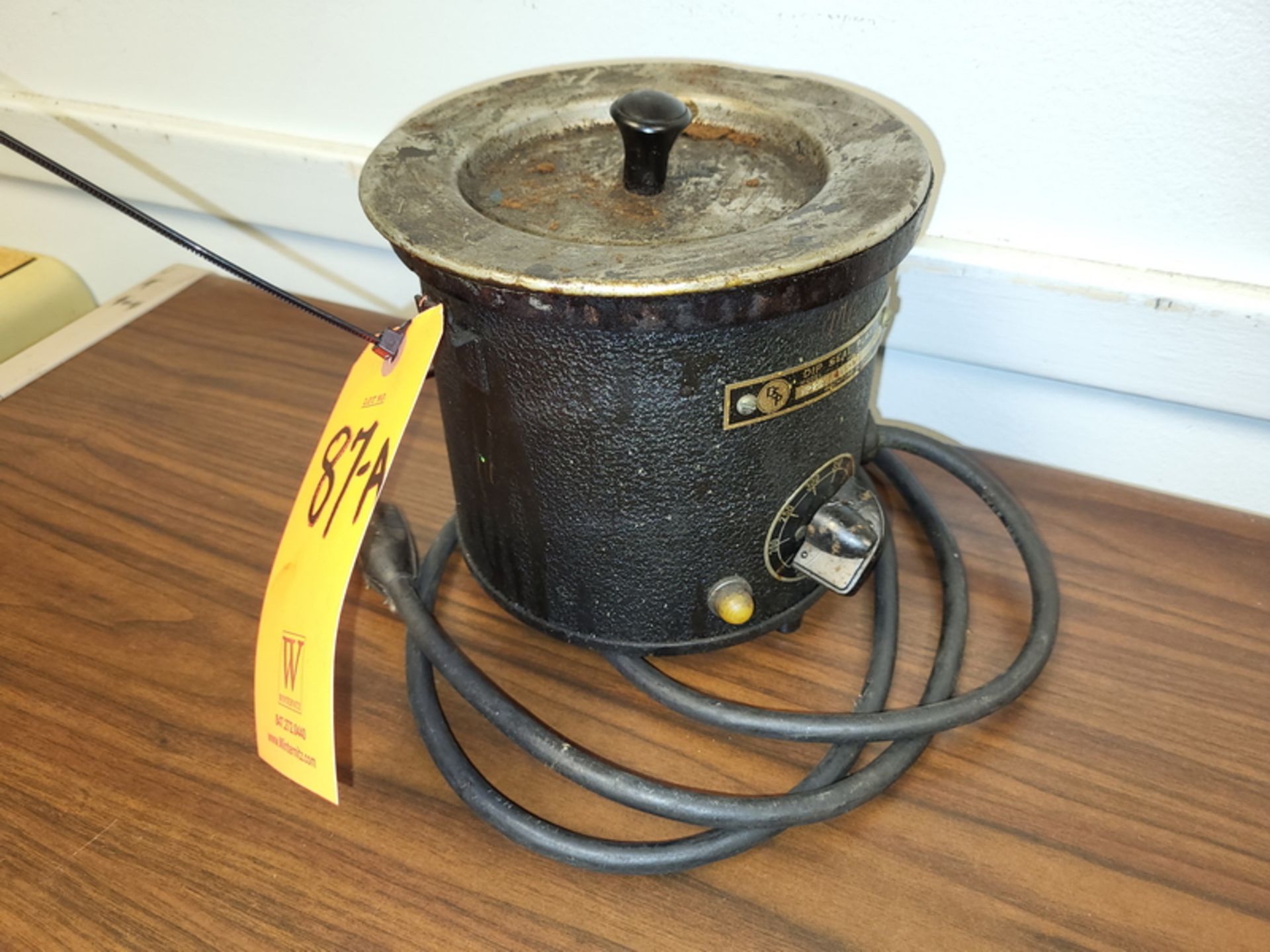 DSP Model WP2B Dip Seal Pot; 115-Volt (Removal Cost: $10) - Image 2 of 2