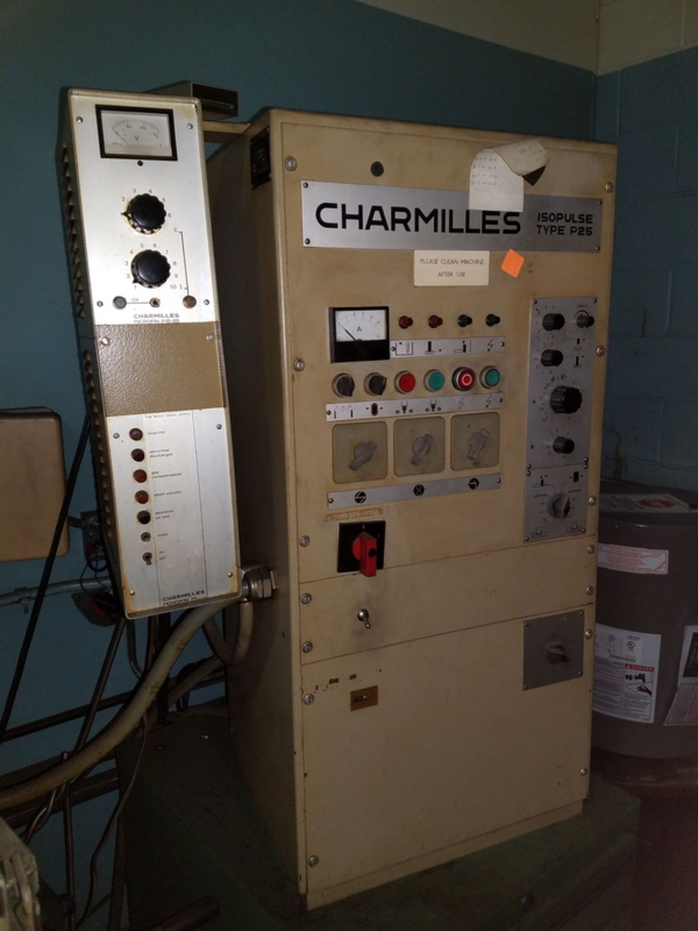 Charmilles Technologies D20 Bench-Top Electrode EDM, S/N: 61031; with 17-3/4 in. x 13-1/2 in. T-Slot - Image 5 of 8