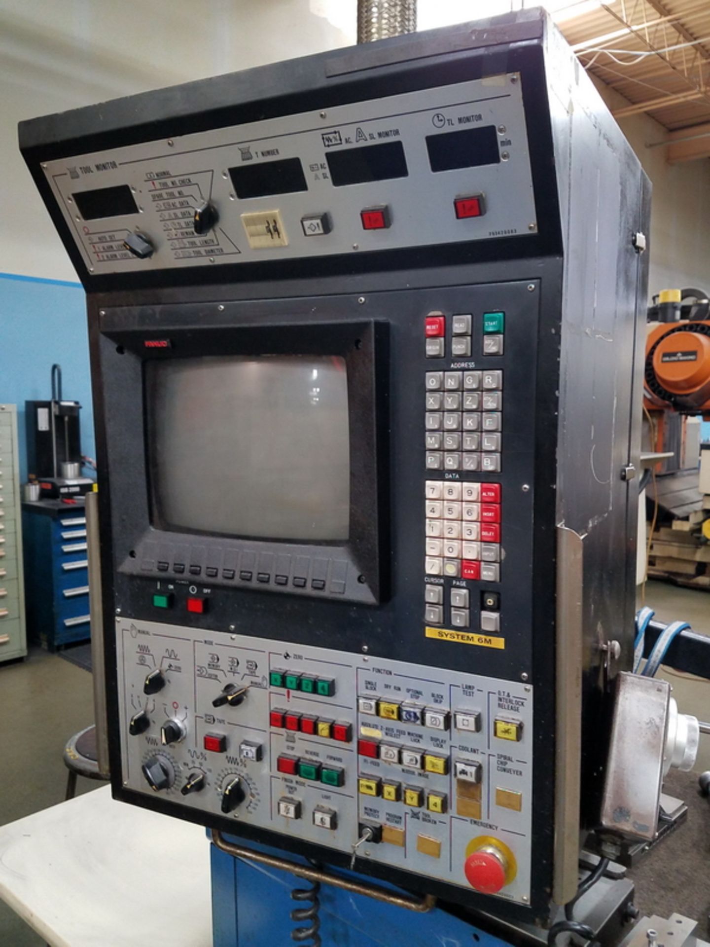 LeBlond Makino FNC74-A20 CNC Vertical Machining Center, S/N: A58-135 (1983); with 20-Position - Image 5 of 6