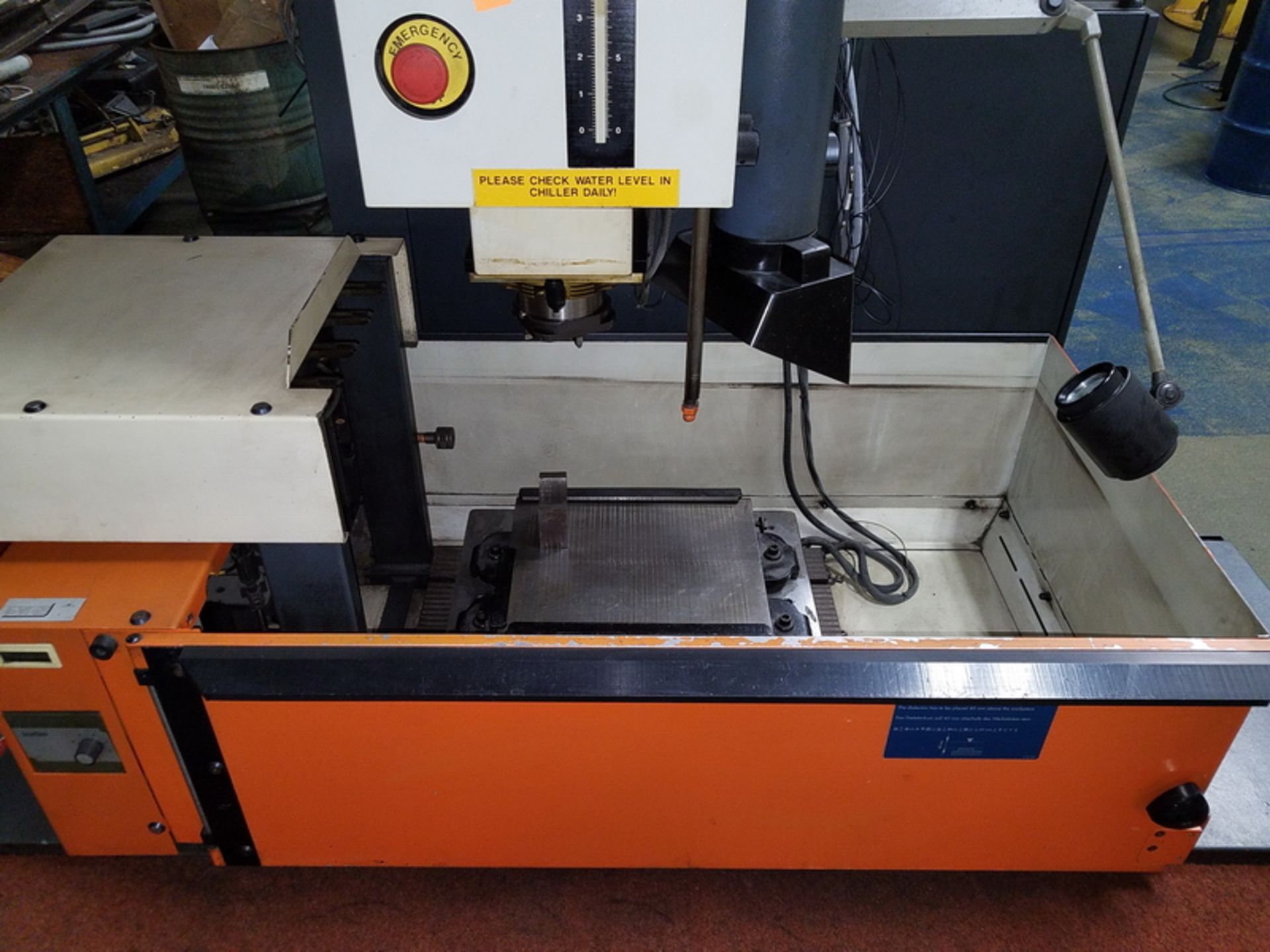 Charmilles Technologies Roboform 2000 CNC Electrode EDM, S/N: 125113 (1995); with 22 in. x 15-1/2 - Image 4 of 7