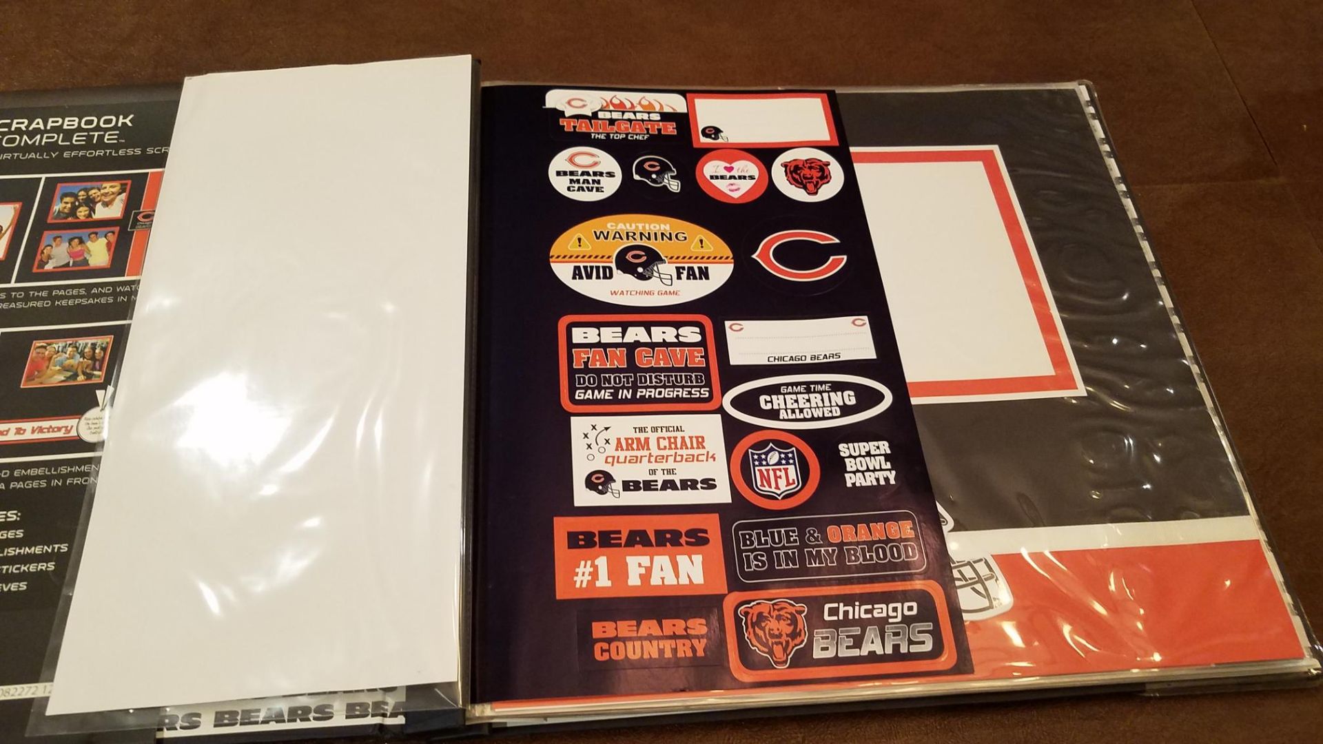 Chicago Bears 16-Page Scrapbook (Still in Protective Plastic) - Image 4 of 14