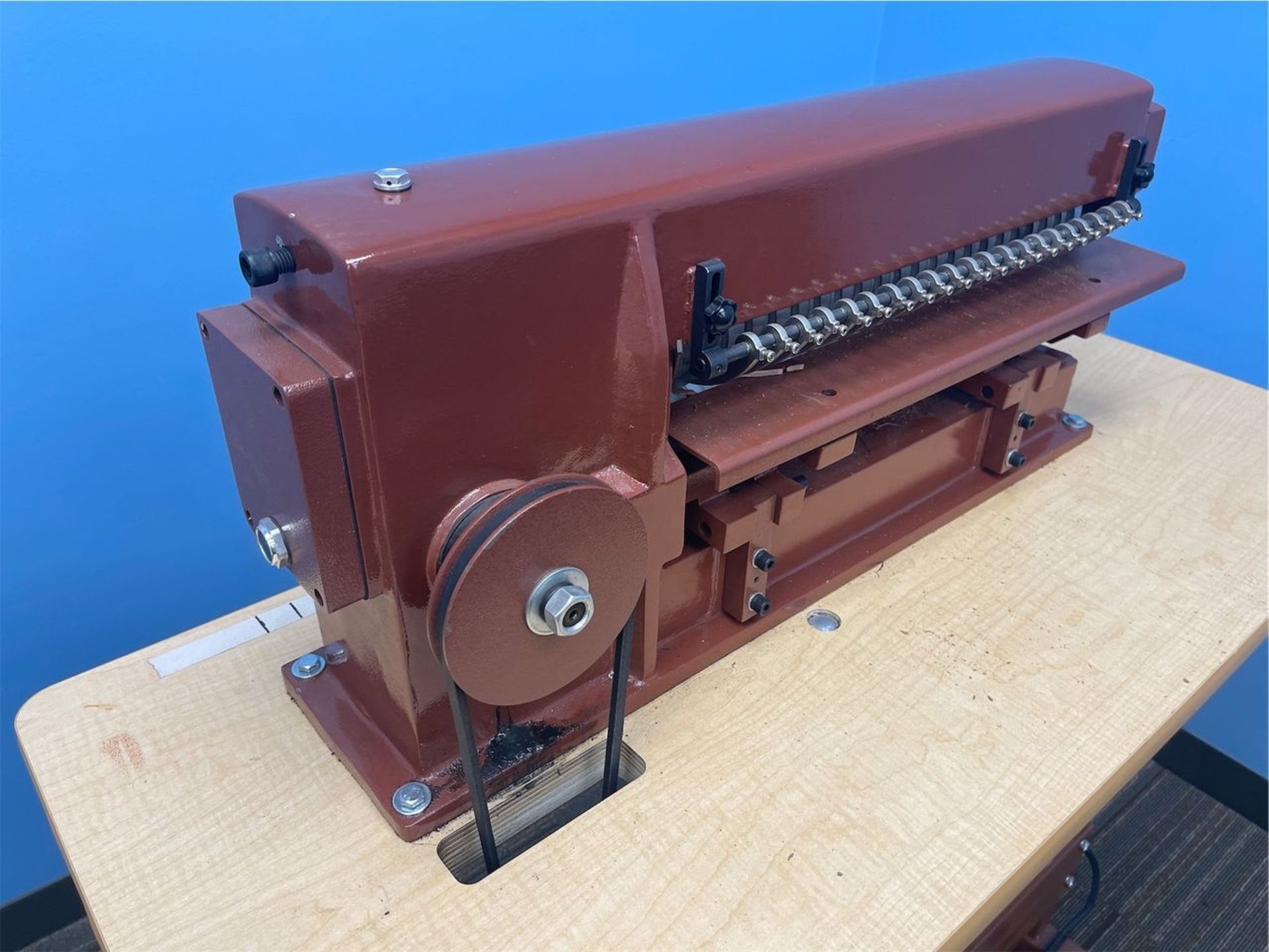 Tandy Pro Model Cobra Class AK20 Leather Strap Cutting Machine; with (21) Cutting Knives, Servo - Image 3 of 7