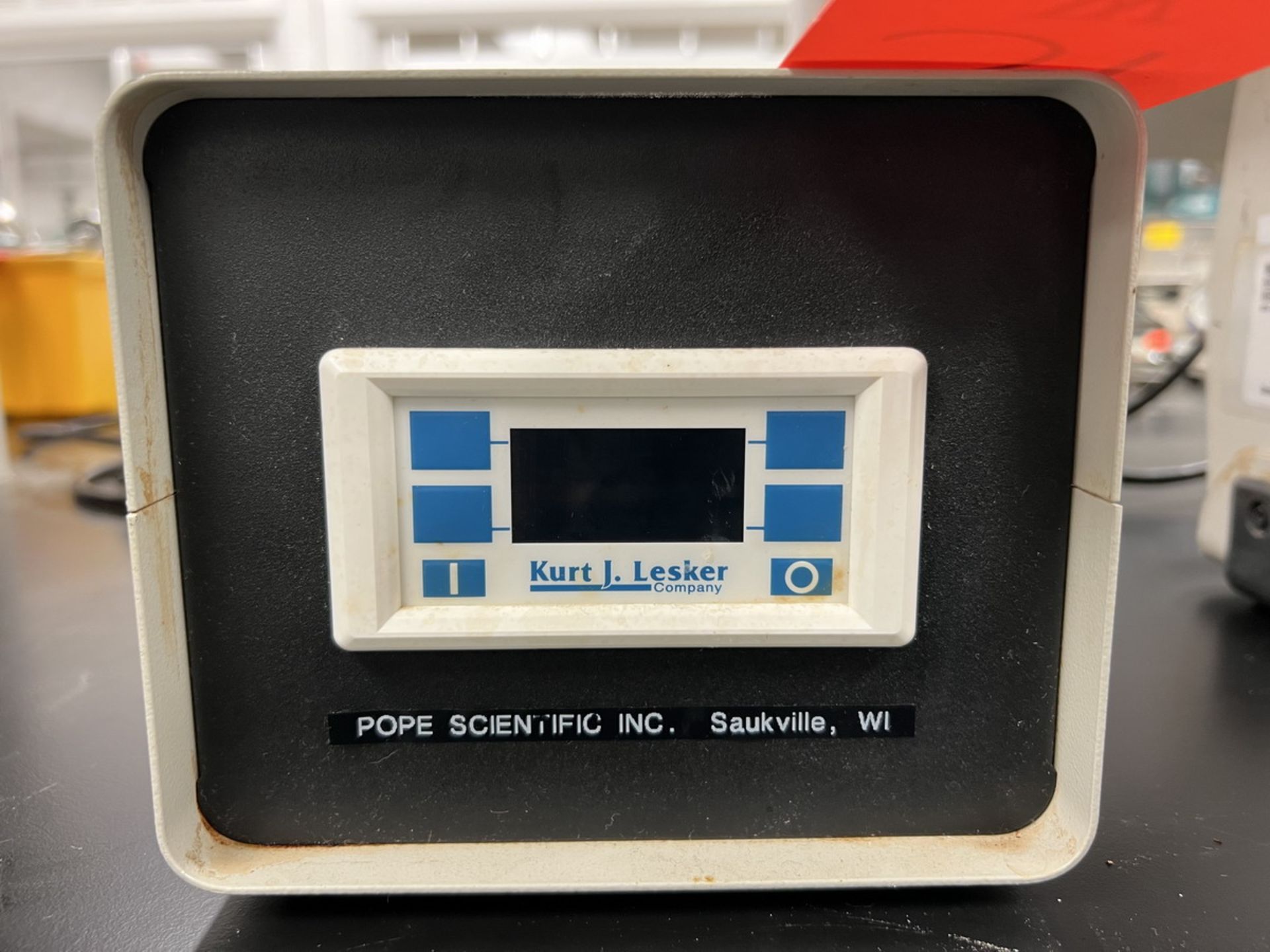 Pope 375 Series Panel Mount/Bench-Top Vacuum Gauge Controller; 1x10-4 to 1,000 Torr/1.3 x 10-4 to - Image 4 of 4