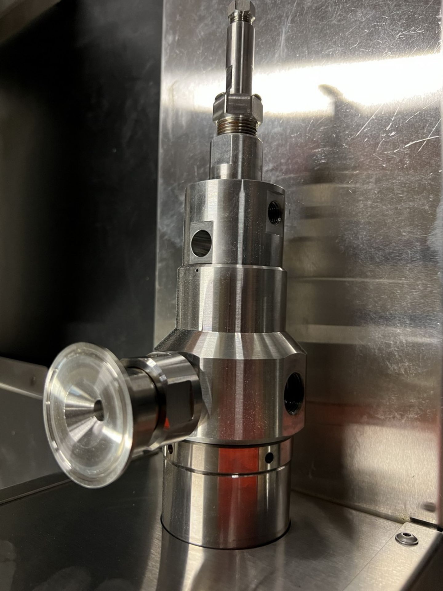 B.E.E. International Nano DeBee Bench-Top High-Pressure Laboratory Homogenizer, S/N: 8923 (2008); - Image 5 of 5