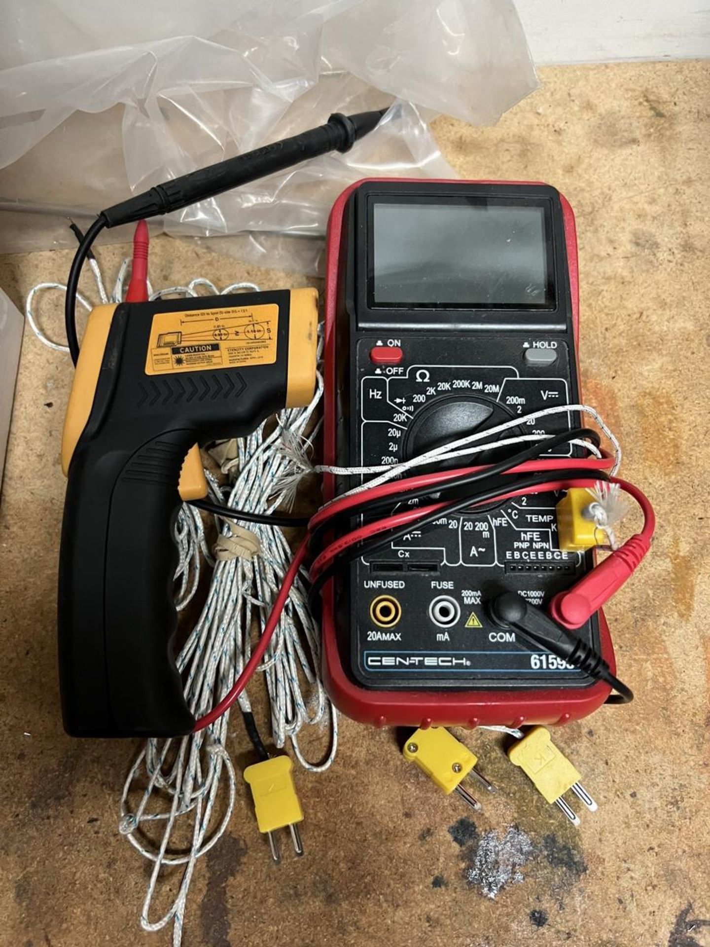 Lot - (1) Cen-Tech 11-Function Model 61593 Multi-Meter; 700-V/AC, with (1) Model 88598 40-Channel - Image 3 of 3