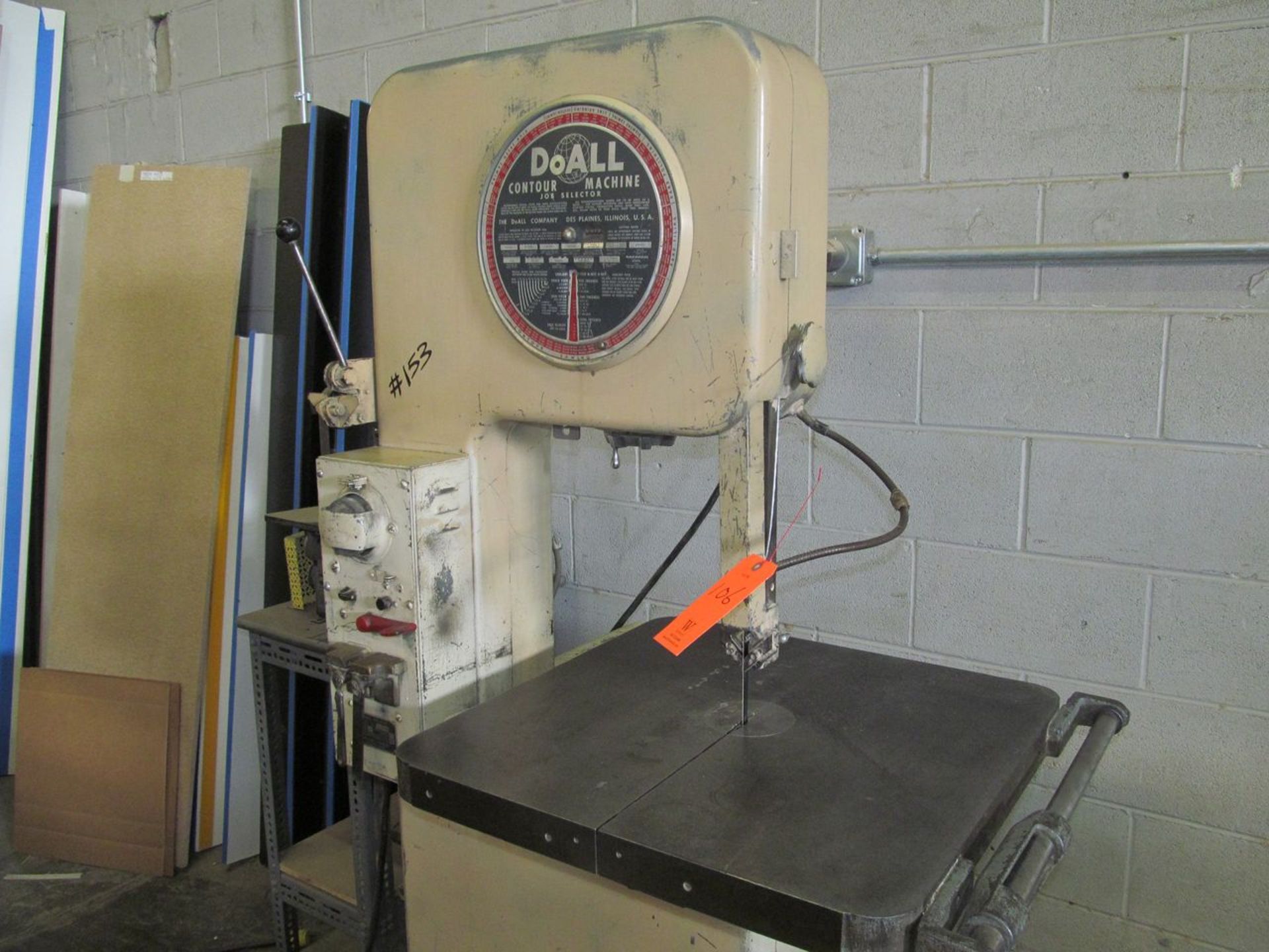 DoAll 16 in. Model 16-S.F.P. Job Selector Contour Vertical Band Saw, S/N: 79-561262; with 24 in. x - Image 4 of 7