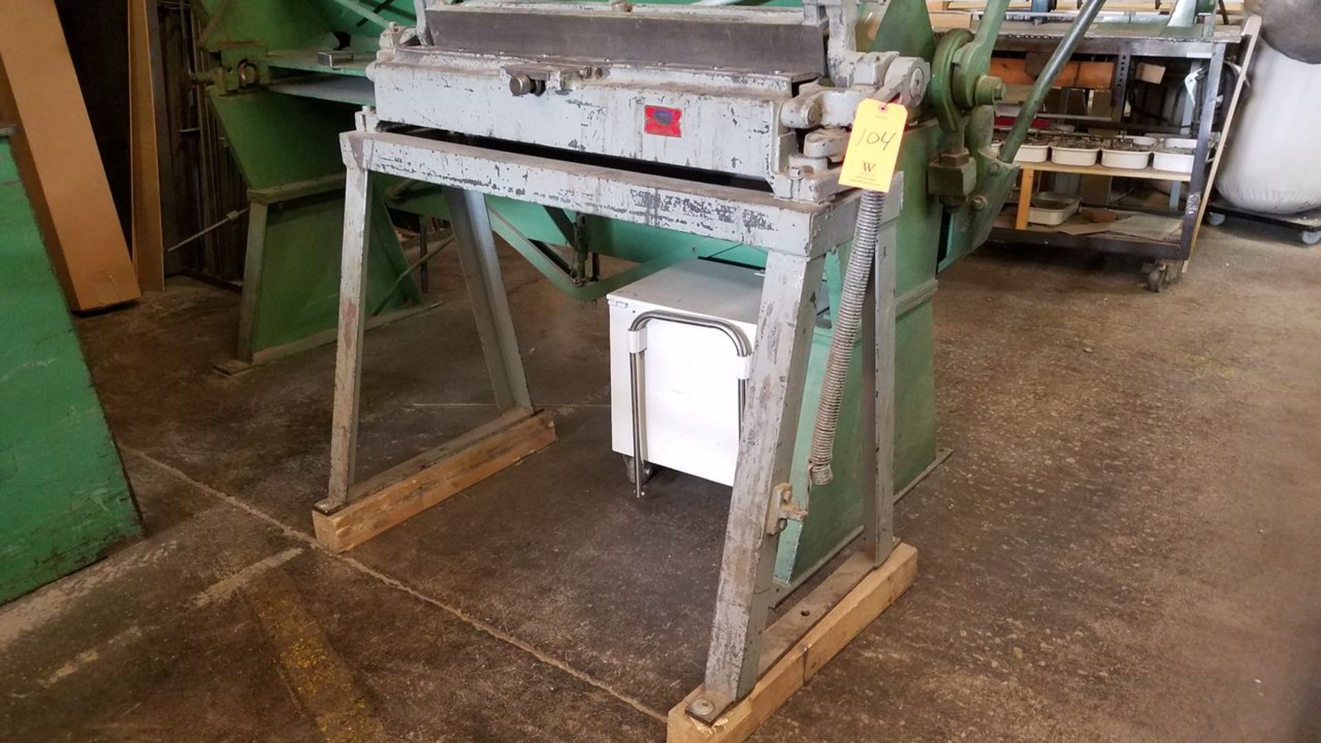 Niagara 36 in. No. 4 Bench-Top Manual Bender, S/N: N/A; on Stand (Located at 2021 West St., River - Image 3 of 4