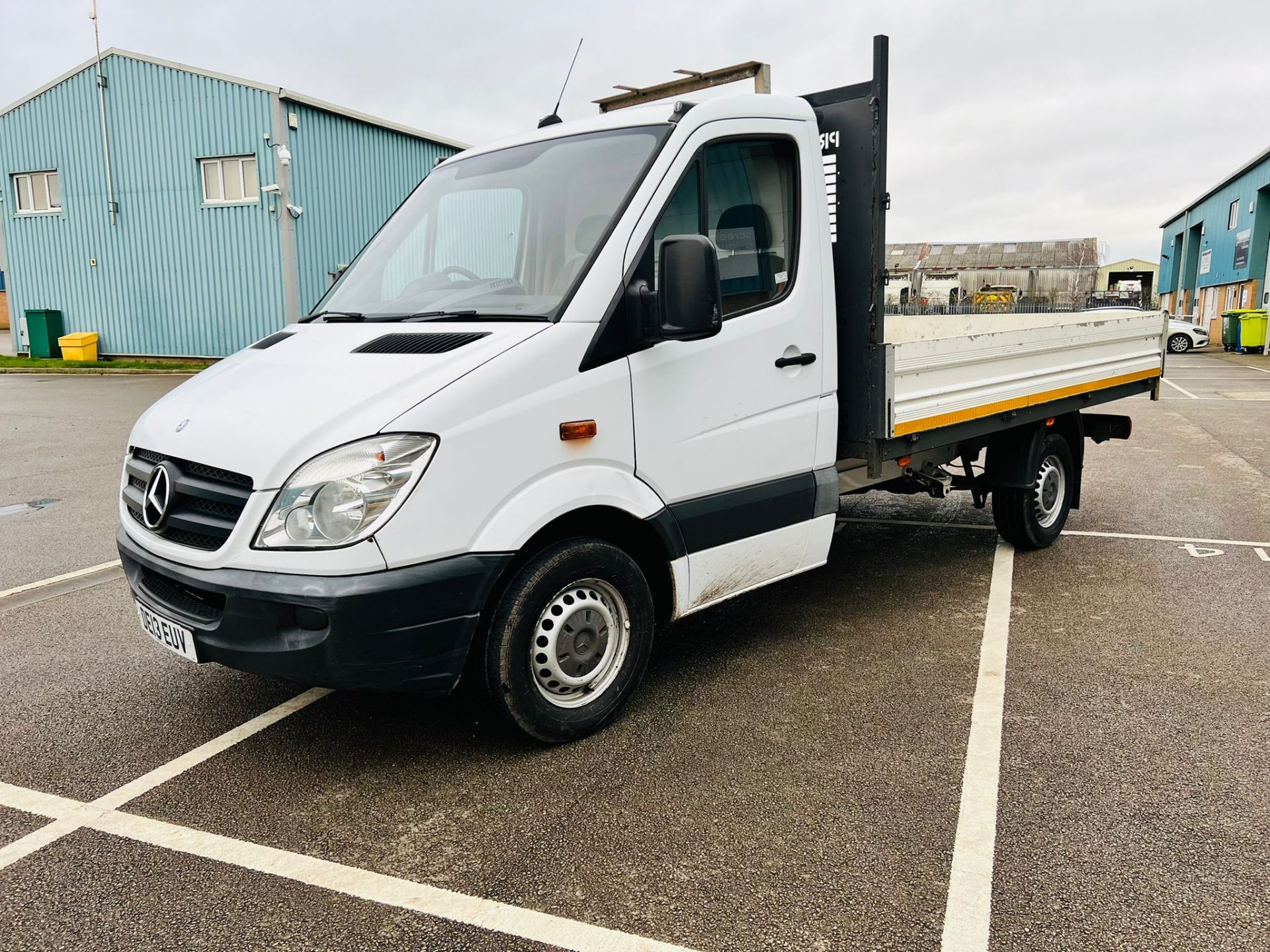 (RESERVE MET)Mercedes Benz Sprinter 313CDI Alloy DropSide - 2013 Year - Aircon - Auto - 120K only!!! - Image 2 of 17